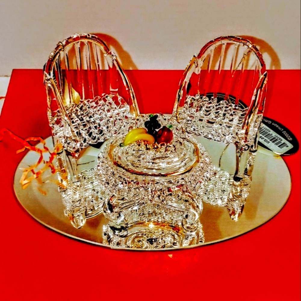 Unison Gifts, hand blown, glass sculpture.